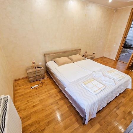 Bed and Breakfast Casa Edwin Констанца Экстерьер фото