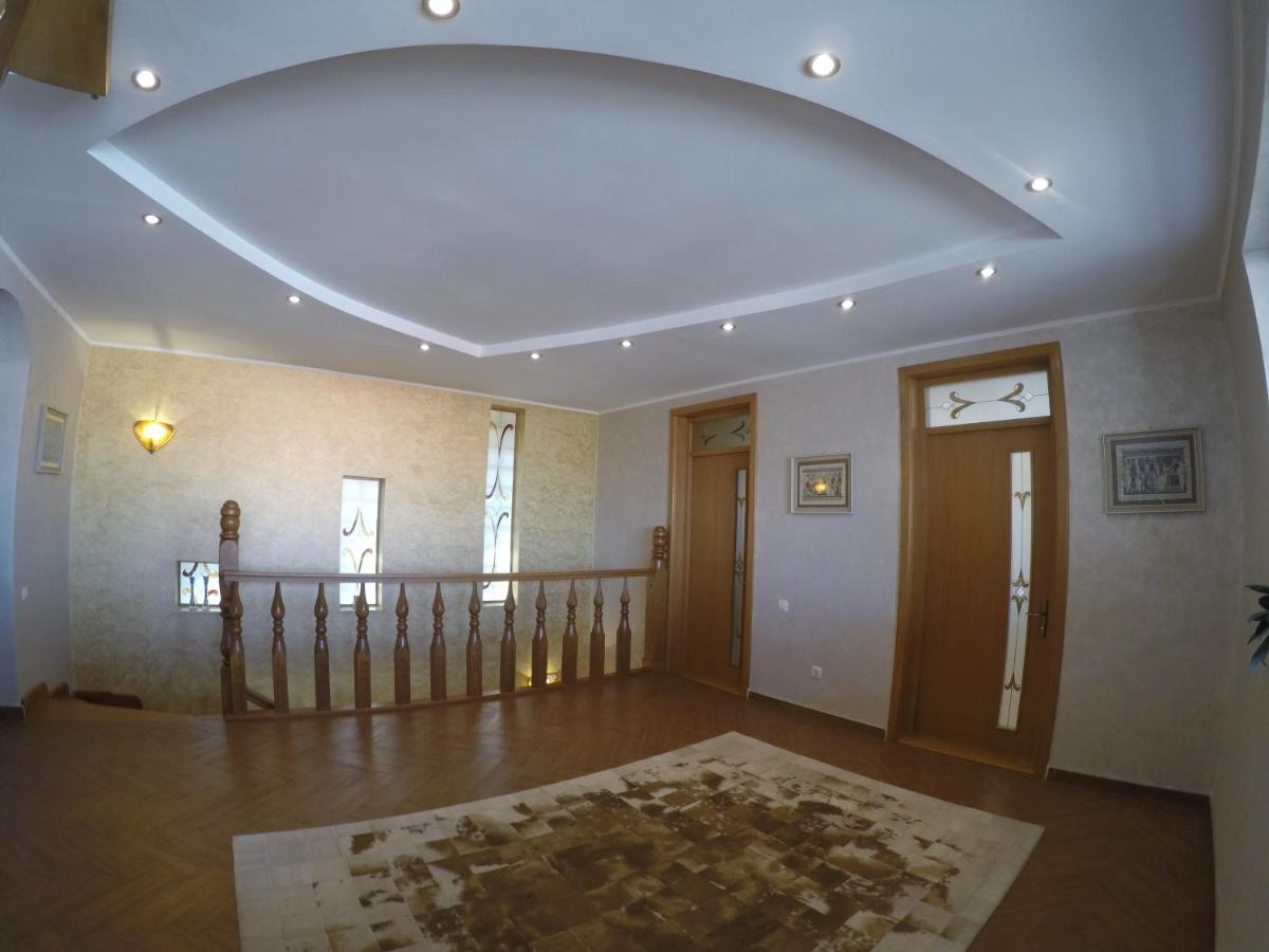 Bed and Breakfast Casa Edwin Констанца Экстерьер фото