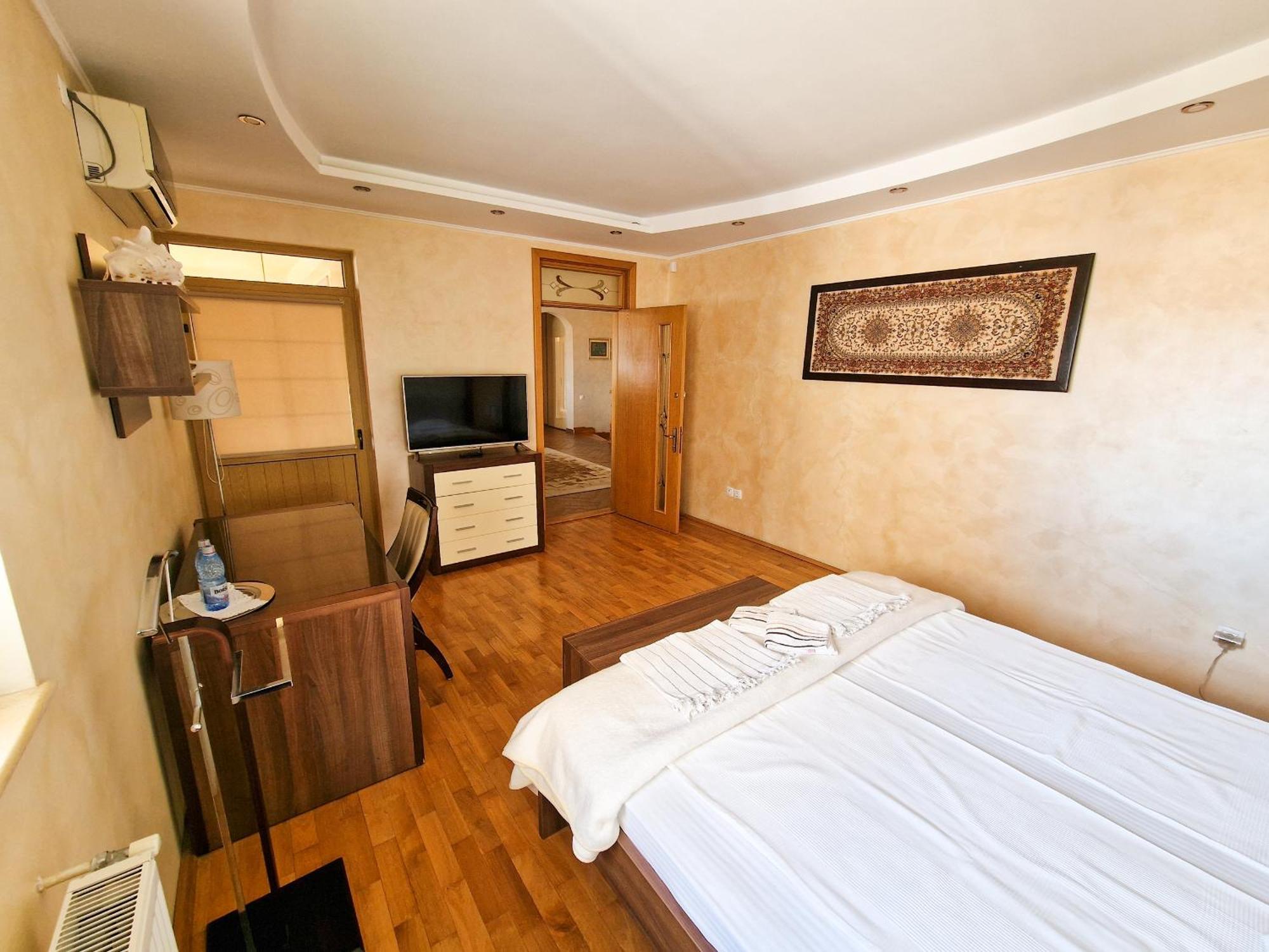 Bed and Breakfast Casa Edwin Констанца Экстерьер фото